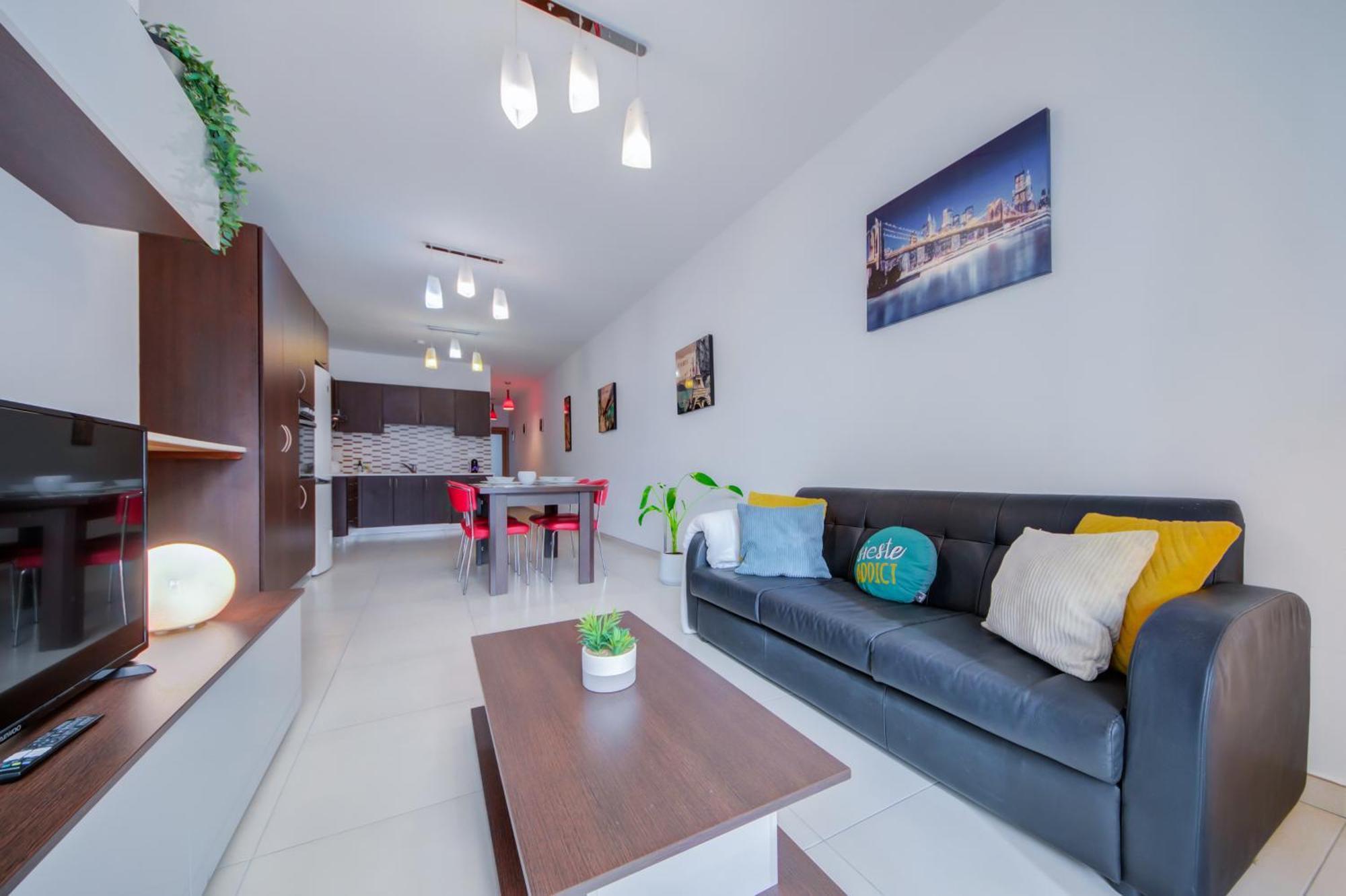 Prime Location, Modern Apartment In St Julian'S, Paceville, Apt 8 By Vaganza Saint Julian's Екстер'єр фото
